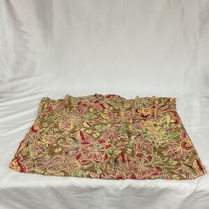 EUC Woman’s Bentley Plus skirt